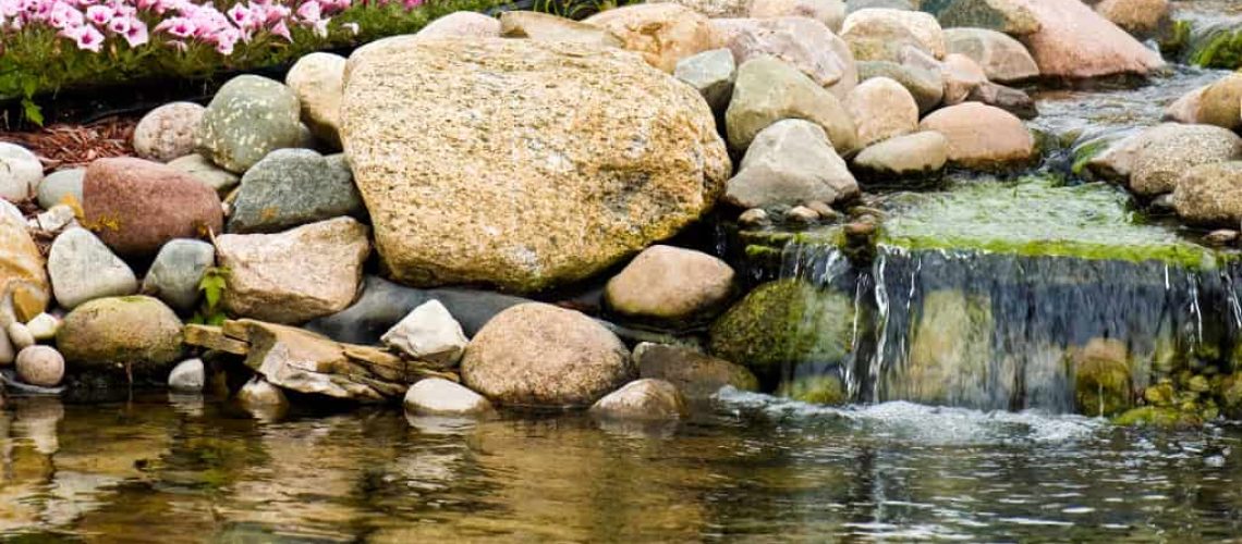 landscaping-with-rocks